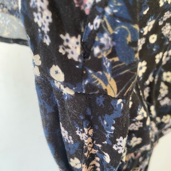 Bcbgeneration floral wrap dress Sz XS - Picture 13 of 14
